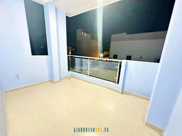 Bán gấp nhà 4 tầng tại quận 6, diện tích 41m2, có 4 phòng ngủ, chỉ 4.1 tỷ.