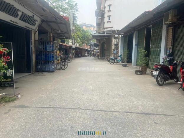 Chính chủ cần bán nhà mặt đường ở Liên Hà, Đông Anh, Hà Nội. Diện tích 84m², mặt tiền 5m, giá 35 triệu. Ai có nhu cầu xin liên hệ!