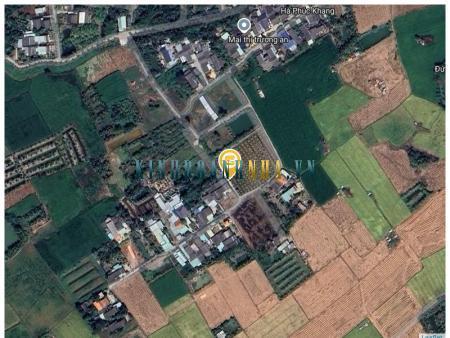 Chuyển nhượng nền thổ cư 135m2 tại ấp 1 Long Định, giá chỉ 720 triệu, sổ hồng riêng.